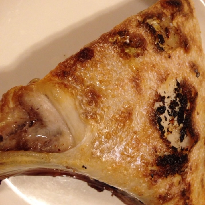 ぶりかまの塩レモン焼き レシピ 作り方 By Tommeg12 楽天レシピ ぶりかまの塩レモン焼き レシピ 作り方 By Tommeg12 楽天レシピ